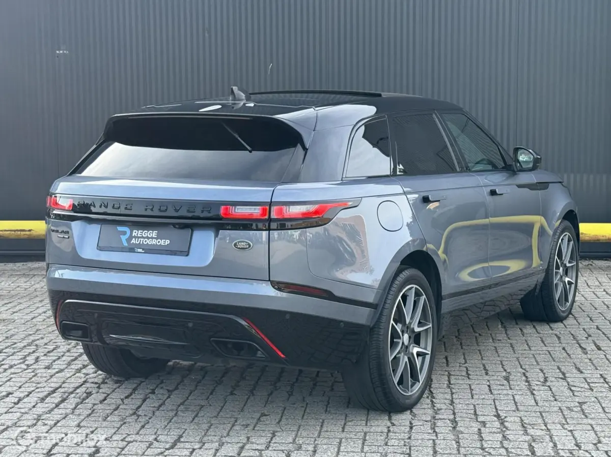 3.0 V6 AWD R-Dynamic HSE