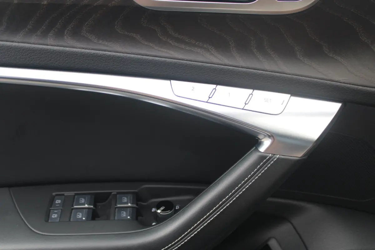 50 TFSI e Quattro S-Line | Pano | B&O | HUD | Massage | Ventilatie