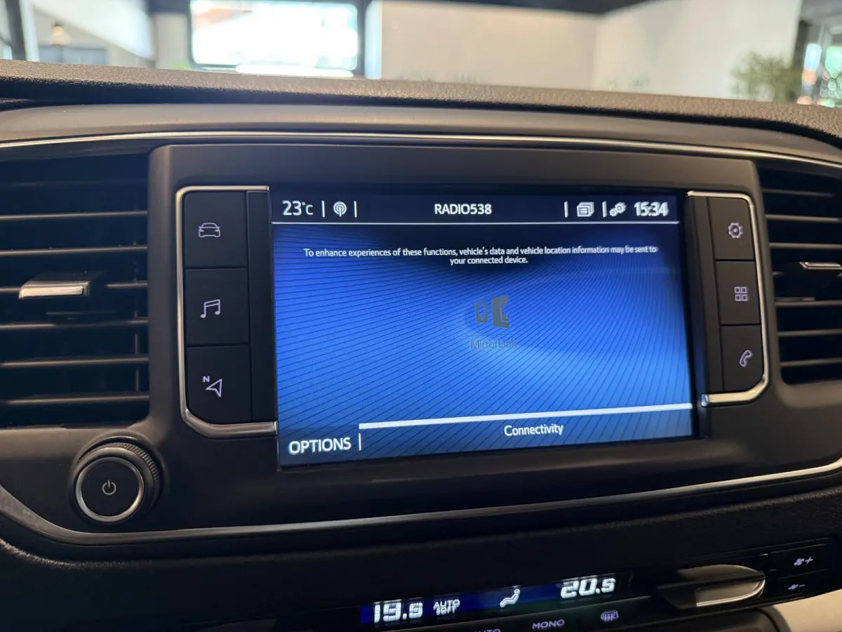 2.0 D-4D Black Line |EURO 6|CARPLAY|CLIMA|TREKHAAK|A.CAMERA|PDC|CRUISE|2.500KG TREKGEWICHT|