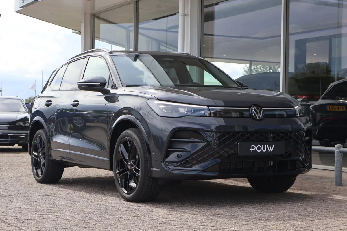 1.5 eHybrid 204pk R-Line Edition | Panoramadak | Trekhaak