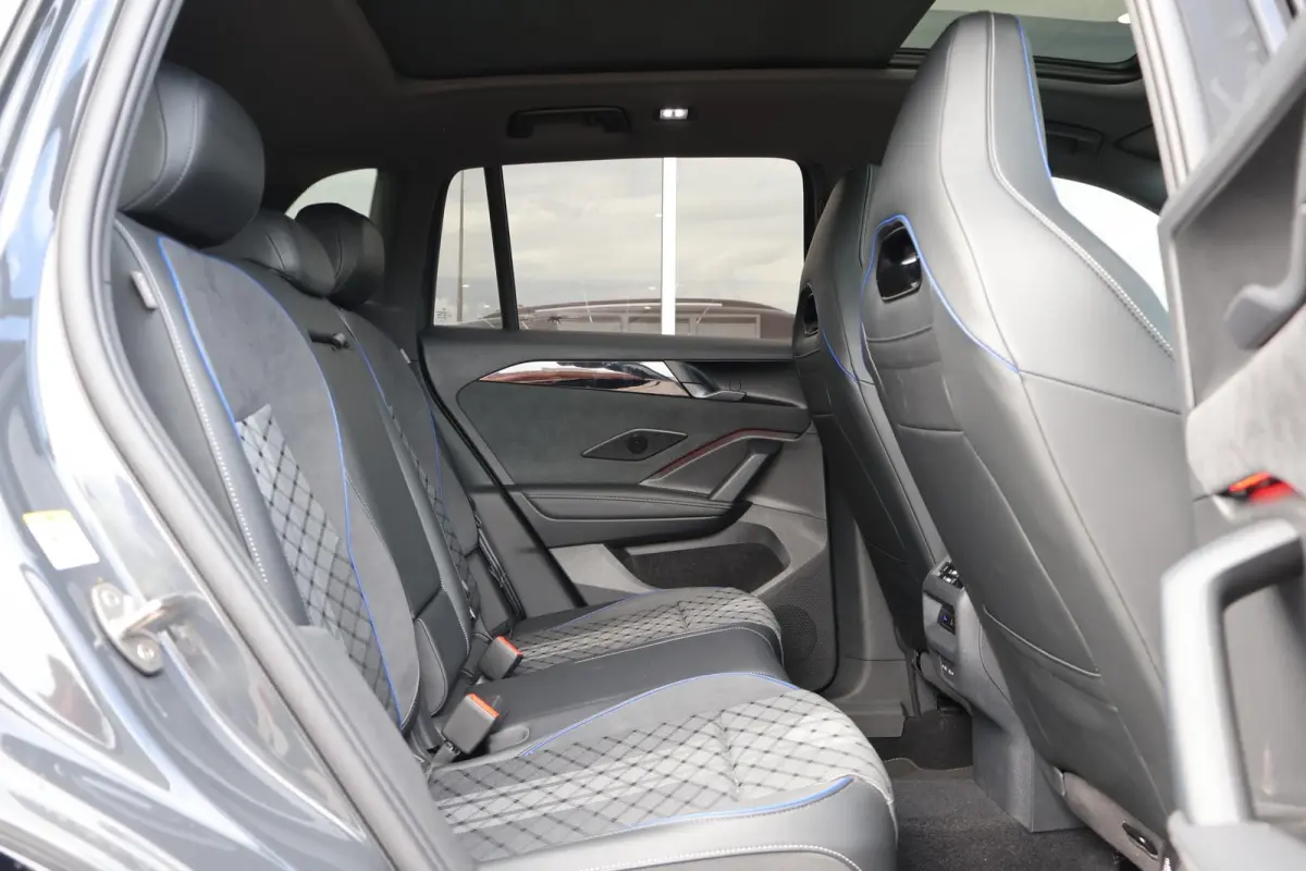 1.5 eHybrid 204pk R-Line Edition | Panoramadak | Trekhaak