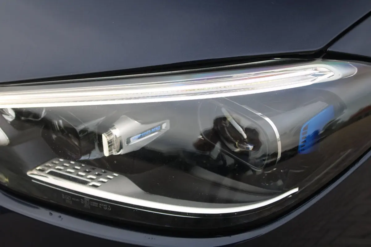 300 d 265pk AMG Line | Pano | HUD| Digital light | 360 | ACC