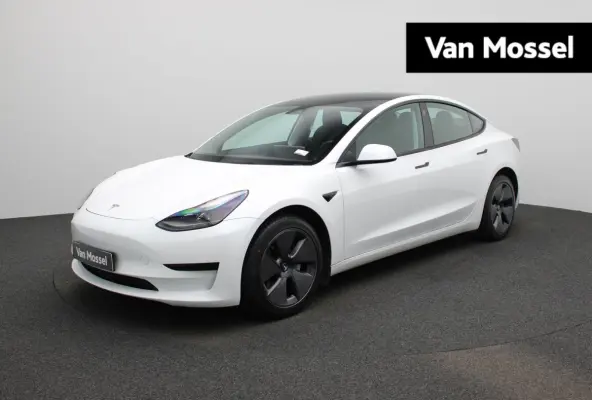 Standard RWD Plus 60 kWh | SOH 92,9% | Automaat | Panorama dak | Stoel verwarming | Leder | Navigatie | Climate control | 360 Camera | Parkeer sensoren | LED | Elec. achterklep