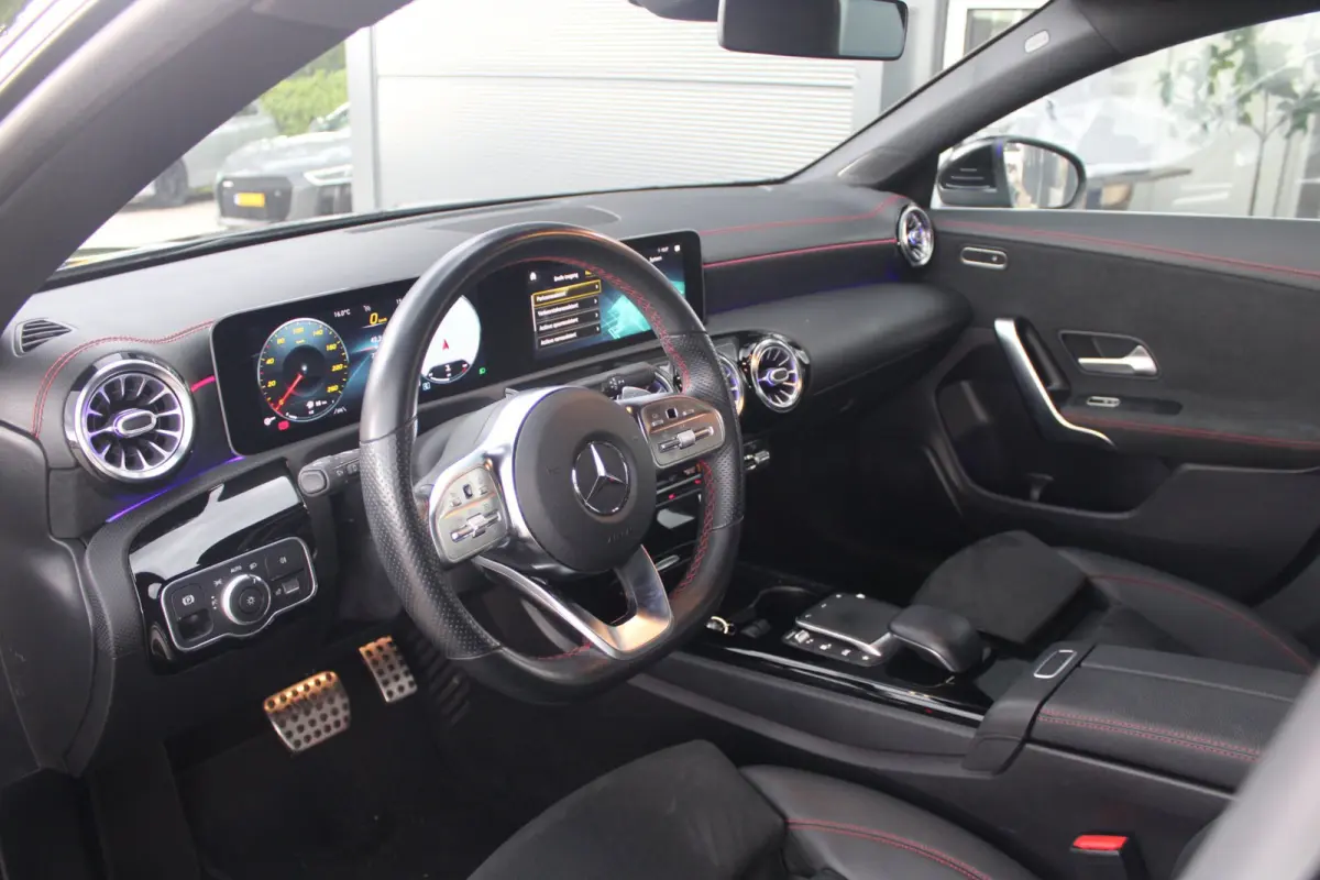 200 AMG Line | Sfeer | Stoelverwarming | Blind spot
