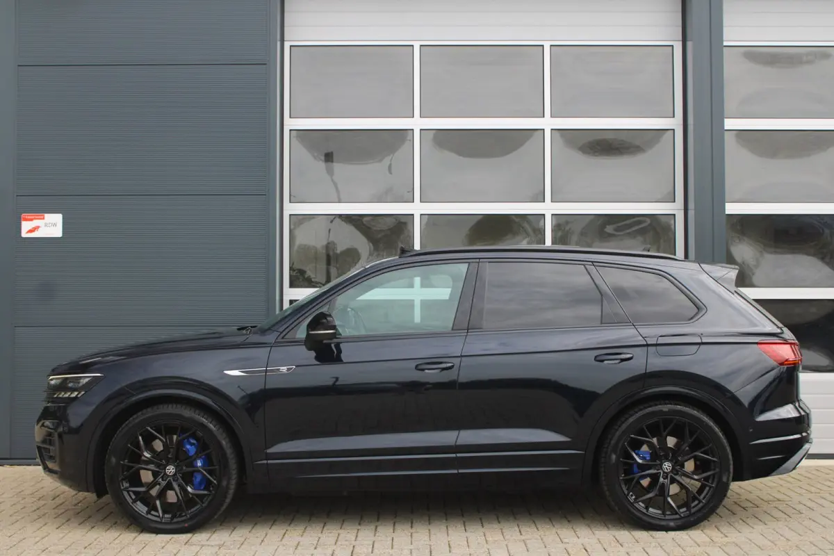 3.0 TSi eHybrid 462pk 4MOTION R | Pano | HUD | Luchtvering | Massage | Elek. trekhaak