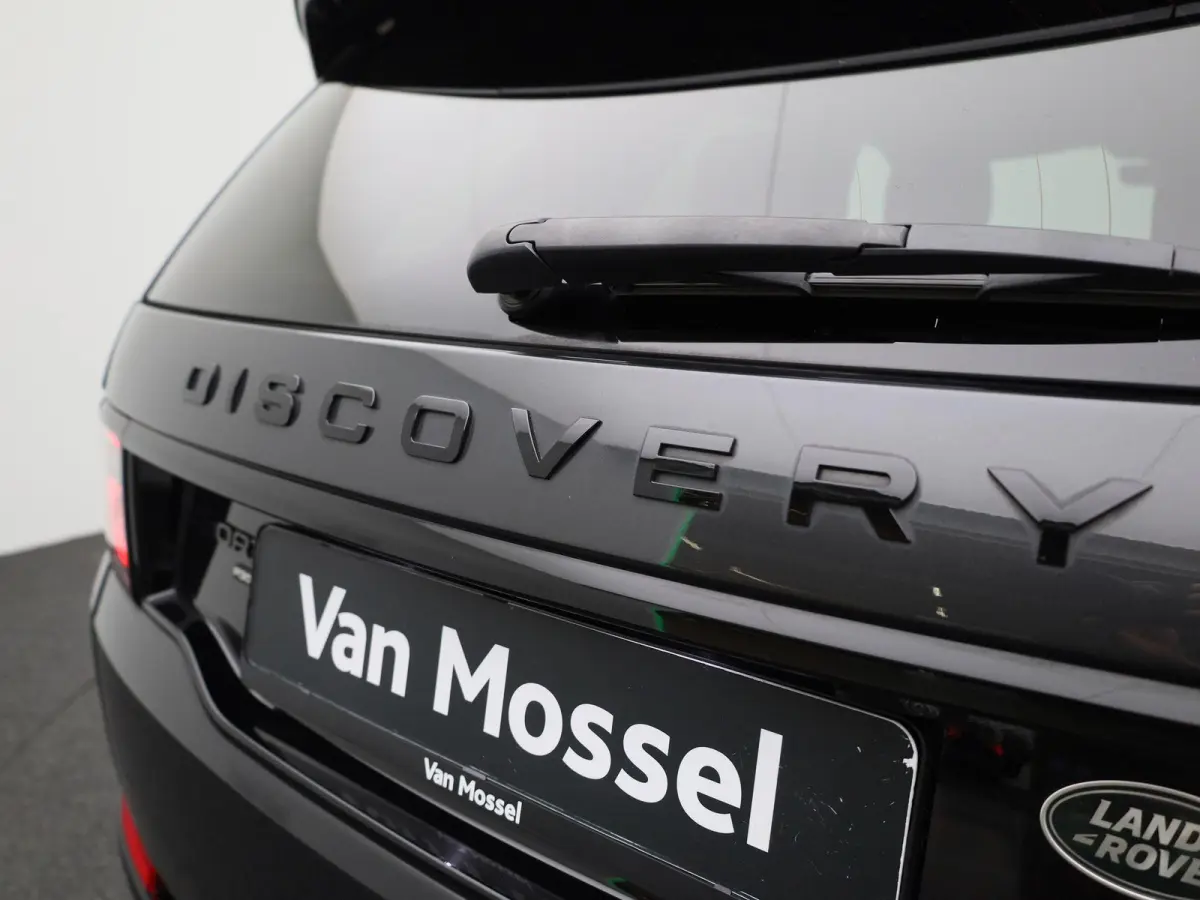 P300e PHEV AWD Auto R-Dynamic S | NAVIGATIE | LEDER | CAMERA | LED