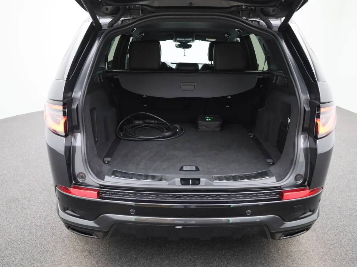 P300e PHEV AWD Auto R-Dynamic S | NAVIGATIE | LEDER | CAMERA | LED