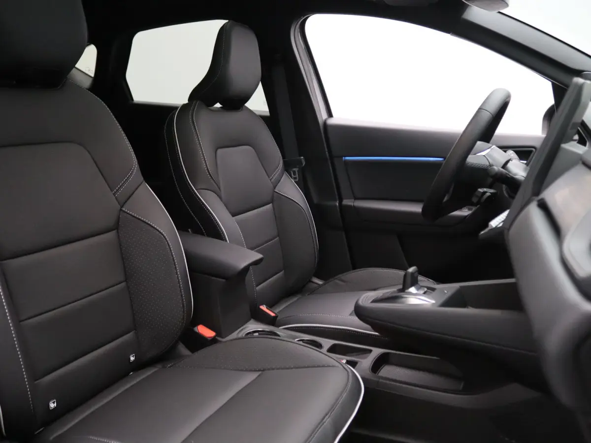 160pk HEV AT Instyle Apple Carplay/Android Auto | Climate