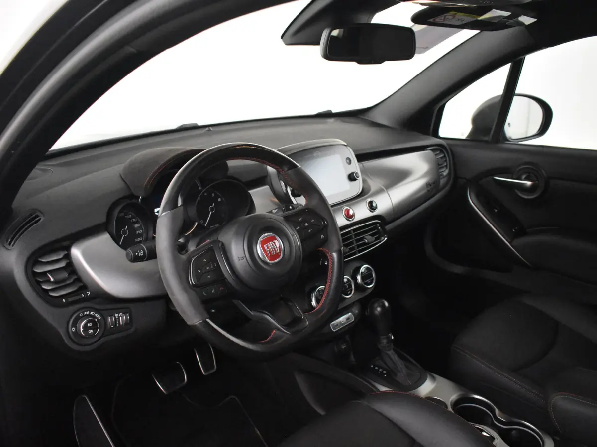 1.3 GSE Sport 150pk AUTO | Camera | Keyless | Parkeersensoren V/A | Climate control | Cruise control | DAB | LED | Navi | 18"LMV