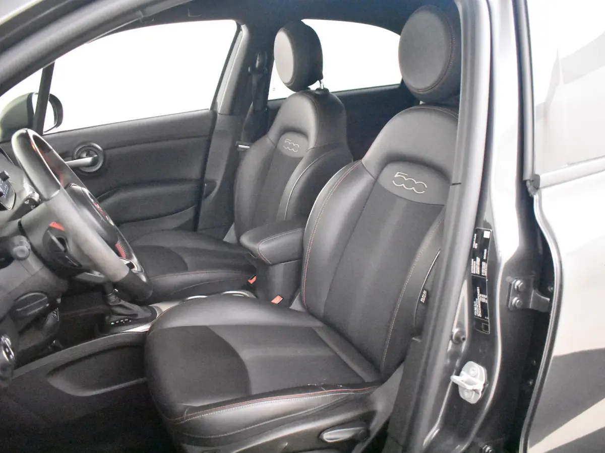 1.3 GSE Sport 150pk AUTO | Camera | Keyless | Parkeersensoren V/A | Climate control | Cruise control | DAB | LED | Navi | 18"LMV