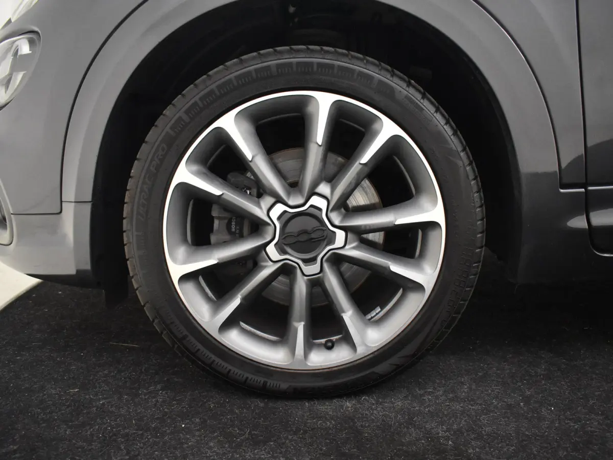 1.3 GSE Sport 150pk AUTO | Camera | Keyless | Parkeersensoren V/A | Climate control | Cruise control | DAB | LED | Navi | 18"LMV