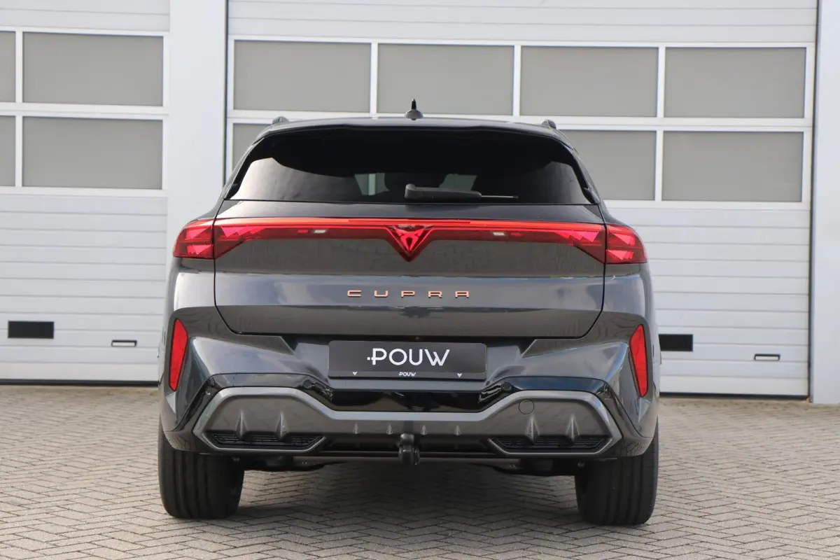 1.5 TSI 204pk e-Hybrid | Panoramadak | Trekhaak | Stoelverwarming | Full Link | Achteruitrijcamera