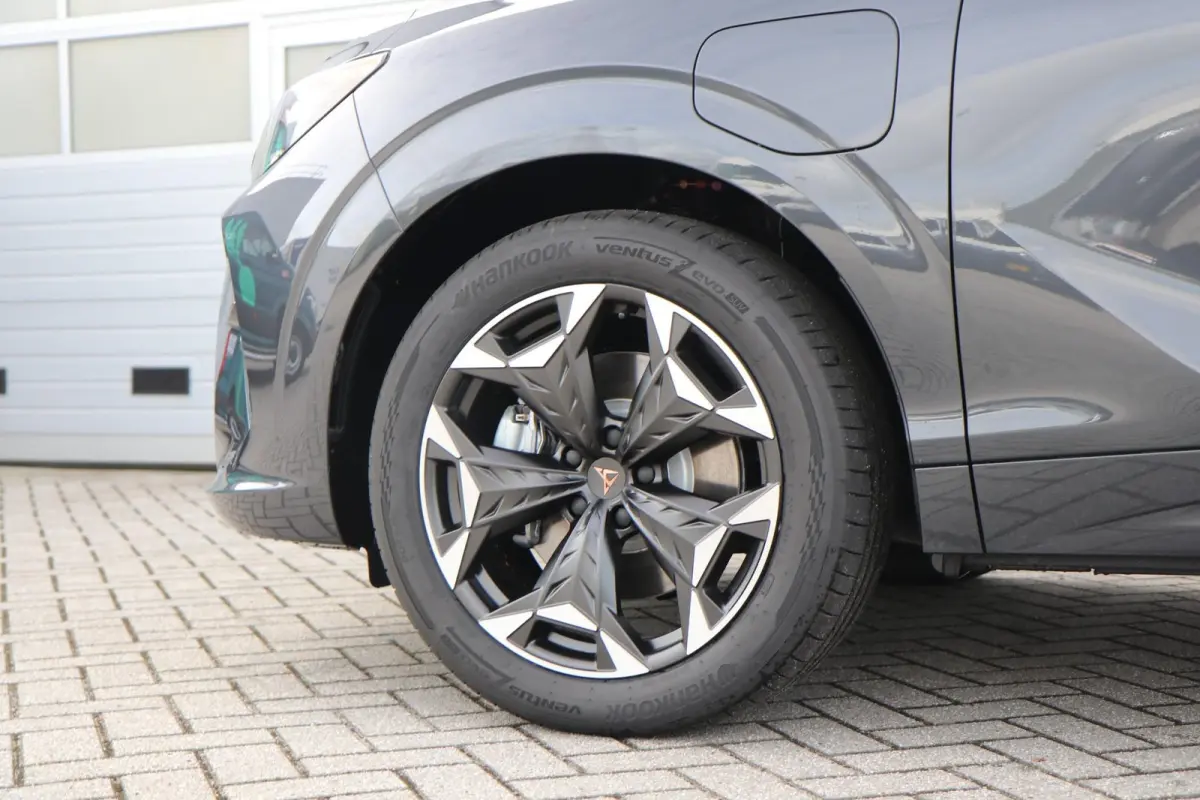 1.5 TSI 204pk e-Hybrid | Panoramadak | Trekhaak | Stoelverwarming | Full Link | Achteruitrijcamera