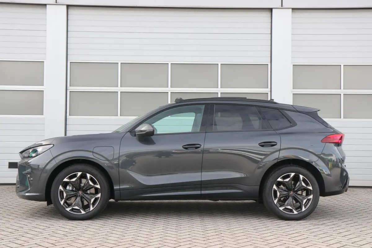 1.5 TSI 204pk e-Hybrid | Panoramadak | Trekhaak | Stoelverwarming | Full Link | Achteruitrijcamera