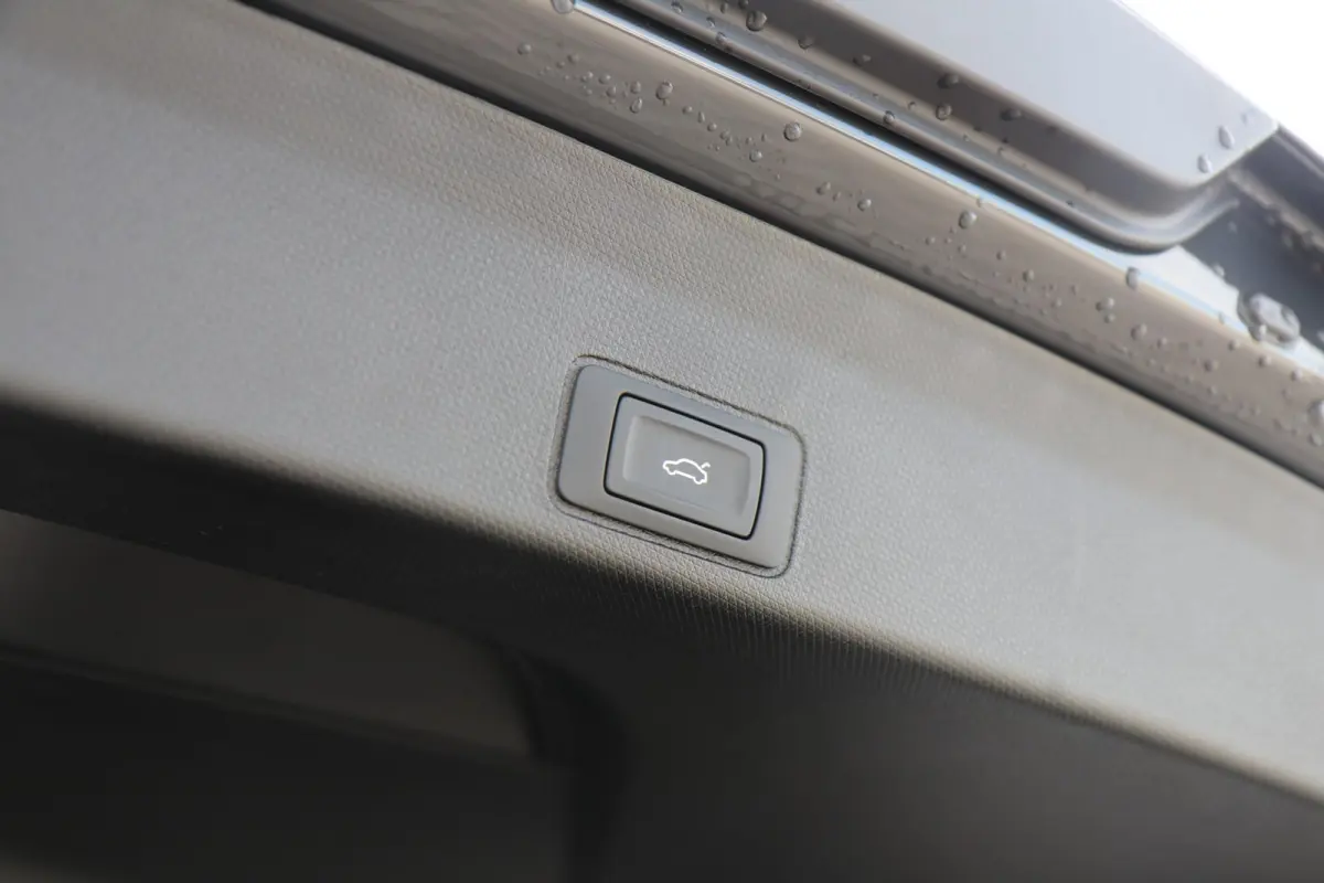1.5 TSI 204pk e-Hybrid | Panoramadak | Trekhaak | Stoelverwarming | Full Link | Achteruitrijcamera