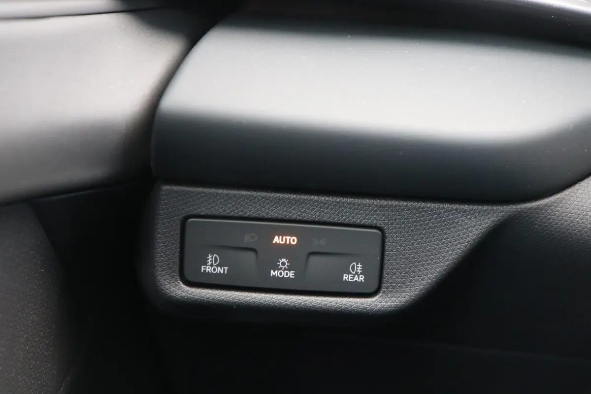 1.5 TSI 204pk e-Hybrid | Panoramadak | Trekhaak | Stoelverwarming | Full Link | Achteruitrijcamera