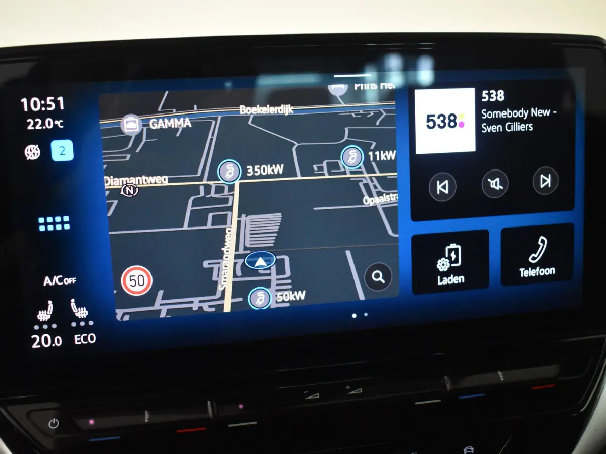 ID.5 Pro Performance 204PK. | Camera | Stoelverwarming l Dynamic Drive Control l SOH 94%| Cruise control adapt | Keyless | Navi | LED | DAB | App connect | 19"LMV