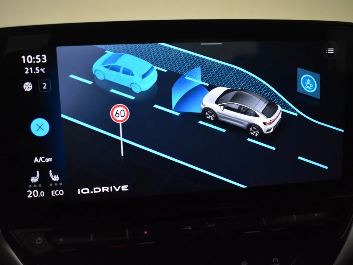 ID.5 Pro Performance 204PK. | Camera | Stoelverwarming l Dynamic Drive Control l SOH 94%| Cruise control adapt | Keyless | Navi | LED | DAB | App connect | 19"LMV