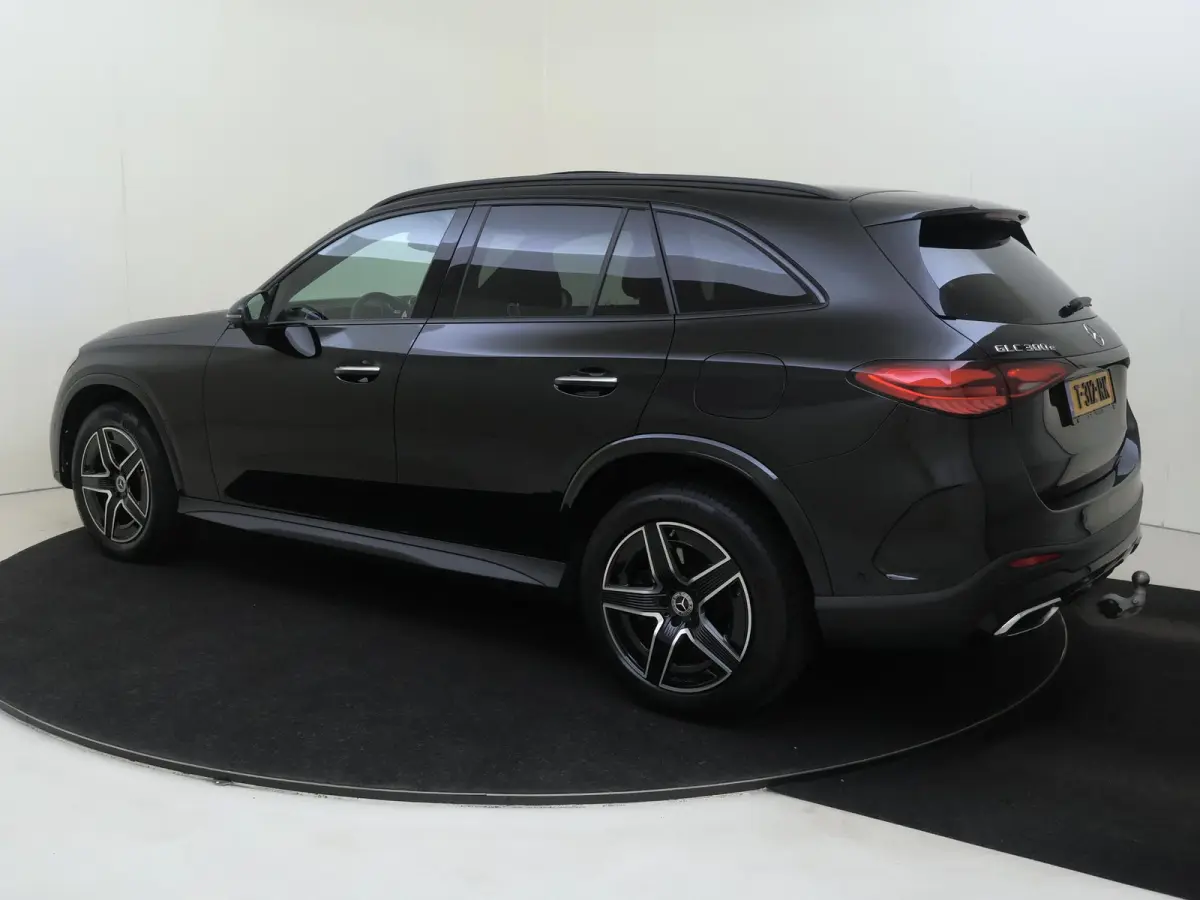 4MATIC AMG Line Premium Plus /Panoramadak /Burmester /360 Camera /HUD /Elek. Trekhaak