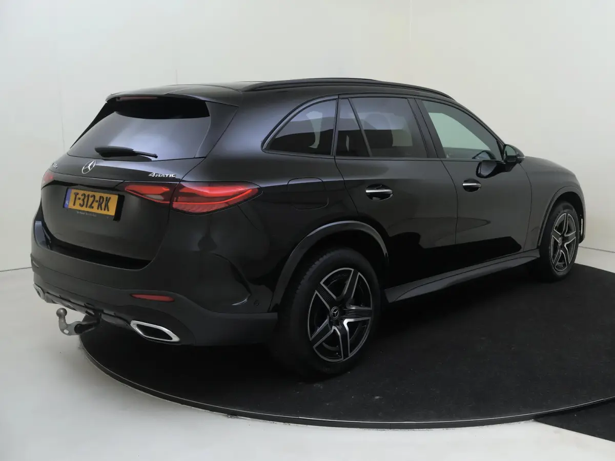 4MATIC AMG Line Premium Plus /Panoramadak /Burmester /360 Camera /HUD /Elek. Trekhaak