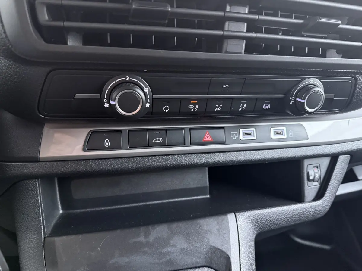 2.0 Diesel 145 L2 | Achteruitrijcamera | Apple Carplay/Android Auto|telefoonintegratie premium | Cruise control
