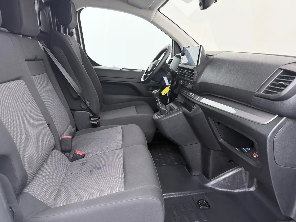 2.0 Diesel 145 L2 | Achteruitrijcamera | Apple Carplay/Android Auto|telefoonintegratie premium | Cruise control