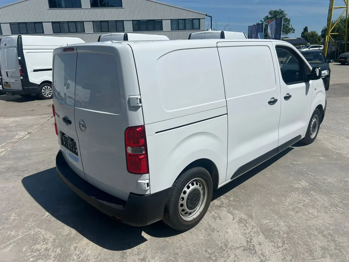 1.5 Diesel 120 euro 6 airco 3 PERS