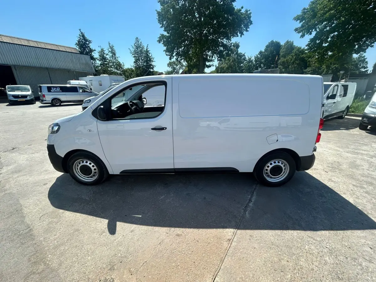 1.5 Diesel 120 euro 6 airco 3 PERS