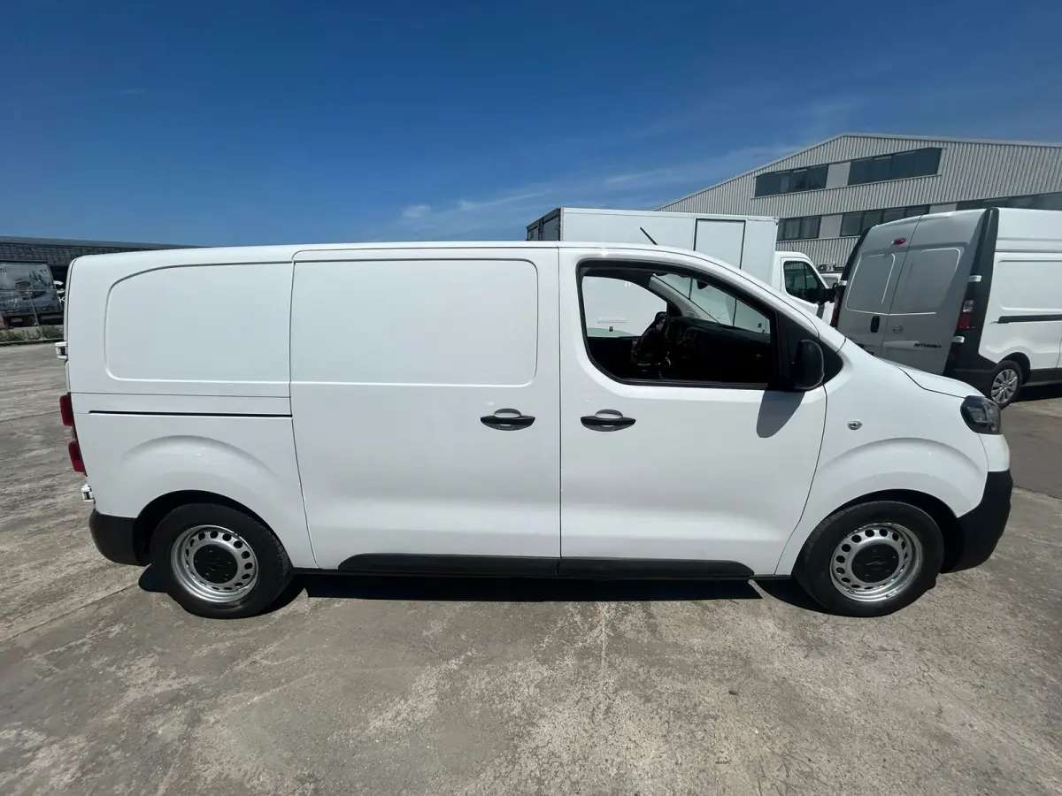 1.5 Diesel 120 euro 6 airco 3 PERS