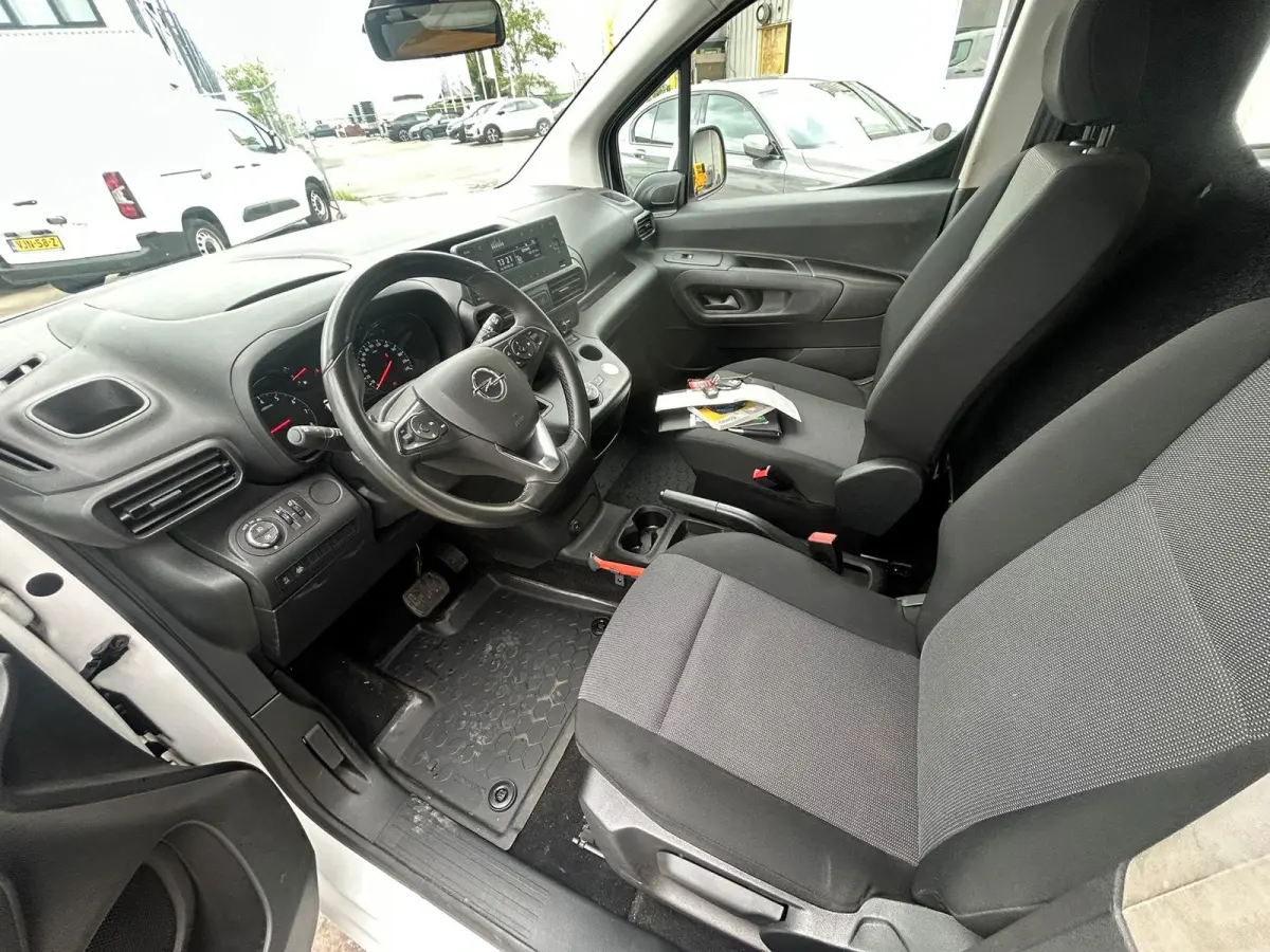 1.5D L1H1 Edition 11700 KM ! AUTOMAAT