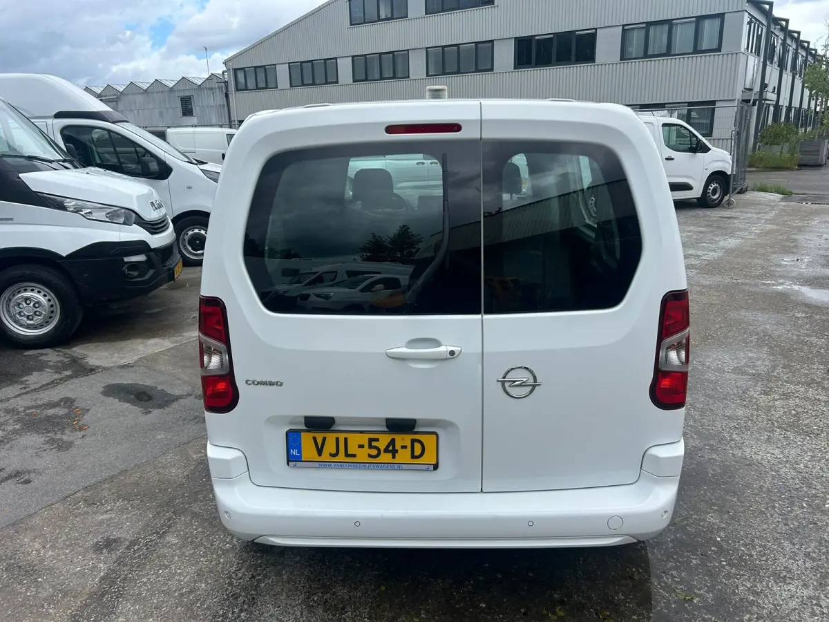 1.5D L1H1 Edition 11700 KM ! AUTOMAAT