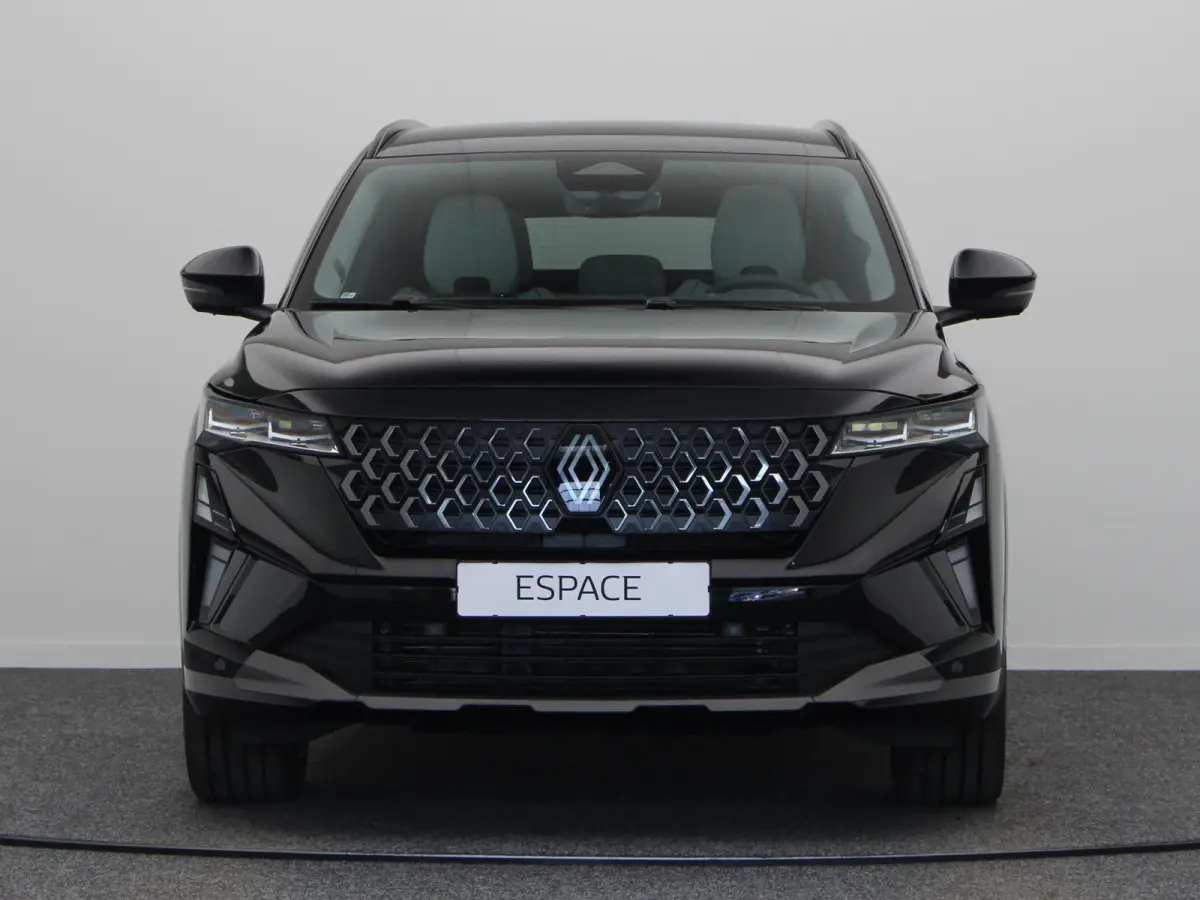 E-Tech full hybrid 200pk iconic 7p. | Vijf jaar garantie | Panoramisch dak | Harman Kardon |