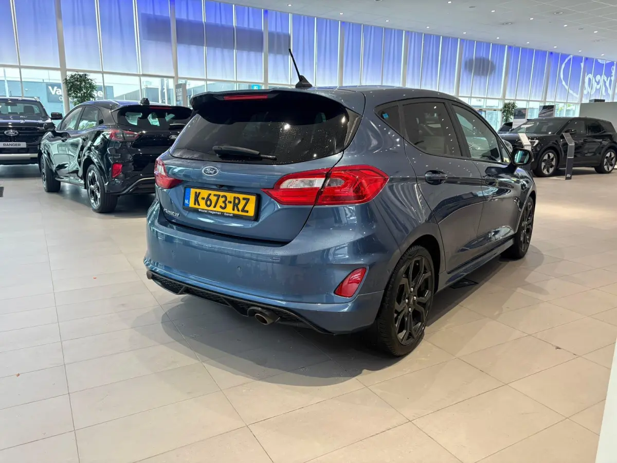 1.0 EcoBoost ST-Line ADAPTIVE CRUISE | DODEHOEK HERKENING | STOEL STUUR EN VOORRUIT VERWARMING | CAMERA | APPLE CARPLAY