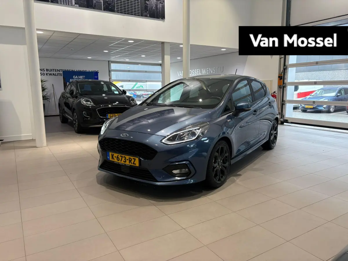 1.0 EcoBoost ST-Line ADAPTIVE CRUISE | DODEHOEK HERKENING | STOEL STUUR EN VOORRUIT VERWARMING | CAMERA | APPLE CARPLAY