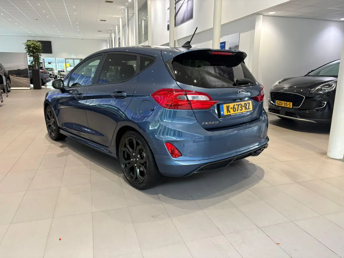 1.0 EcoBoost ST-Line ADAPTIVE CRUISE | DODEHOEK HERKENING | STOEL STUUR EN VOORRUIT VERWARMING | CAMERA | APPLE CARPLAY