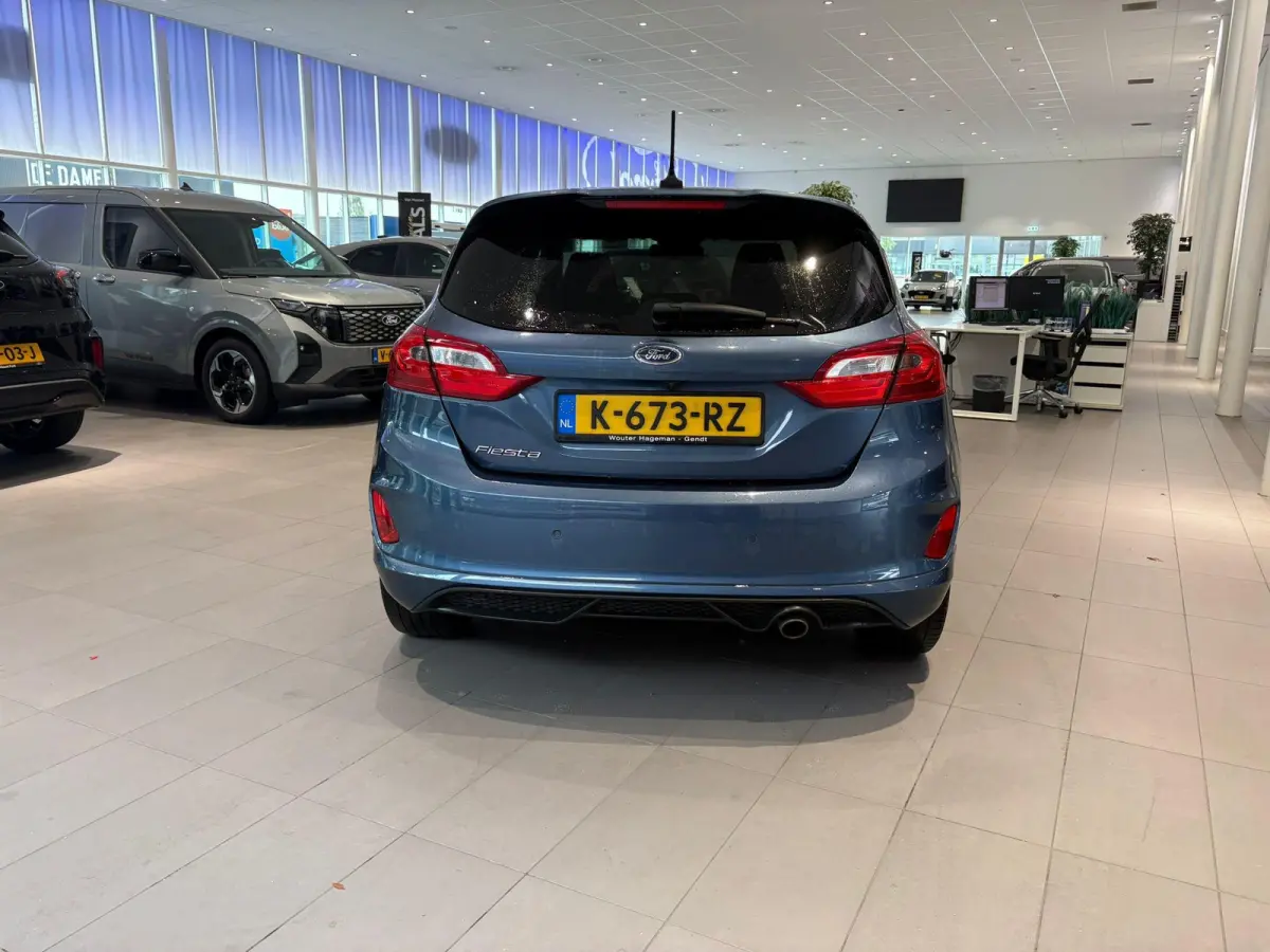 1.0 EcoBoost ST-Line ADAPTIVE CRUISE | DODEHOEK HERKENING | STOEL STUUR EN VOORRUIT VERWARMING | CAMERA | APPLE CARPLAY