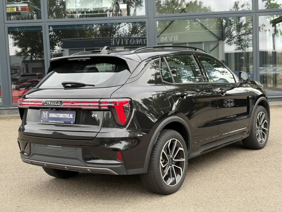 1.5 Core | NIEUW MODEL! | FABRIEKSGARANTIE T/M 2030! | CAMERA| STOELVERWARMING| APPLE CARPLAY| ADAPTIVE CRUISE CONTROL|