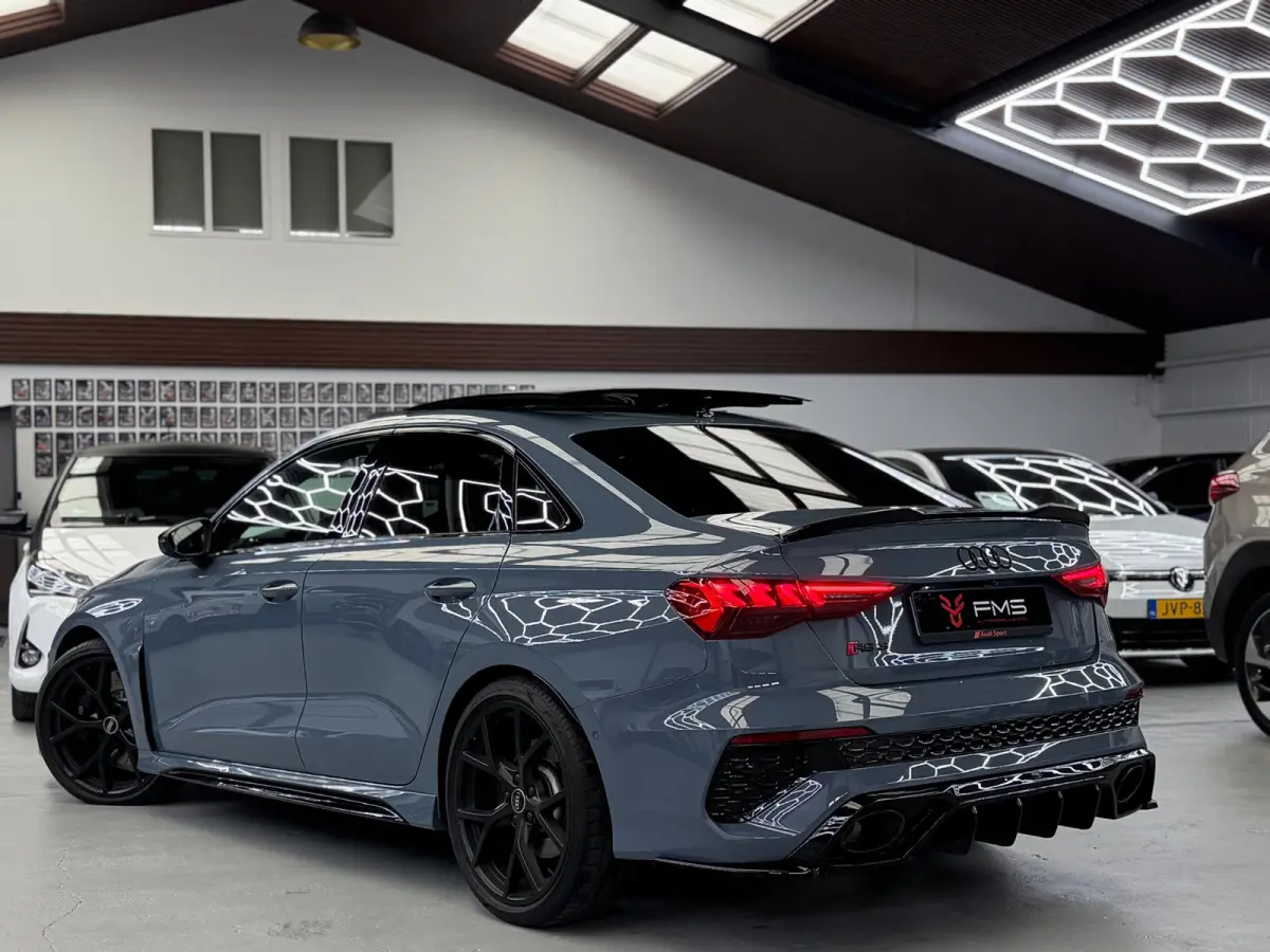 2.5 TFSI Quattro Maxton Panorama