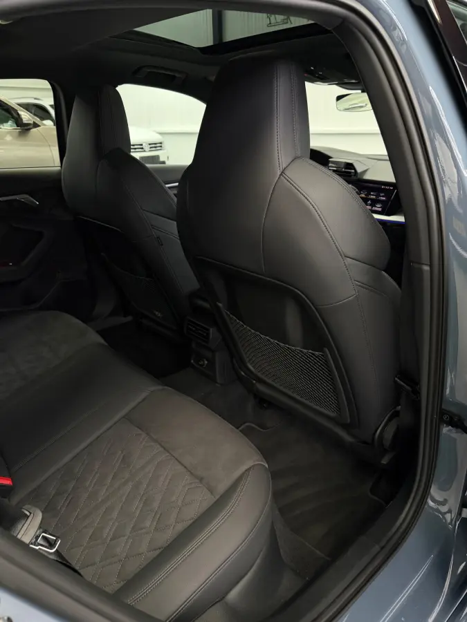 2.5 TFSI Quattro Maxton Panorama
