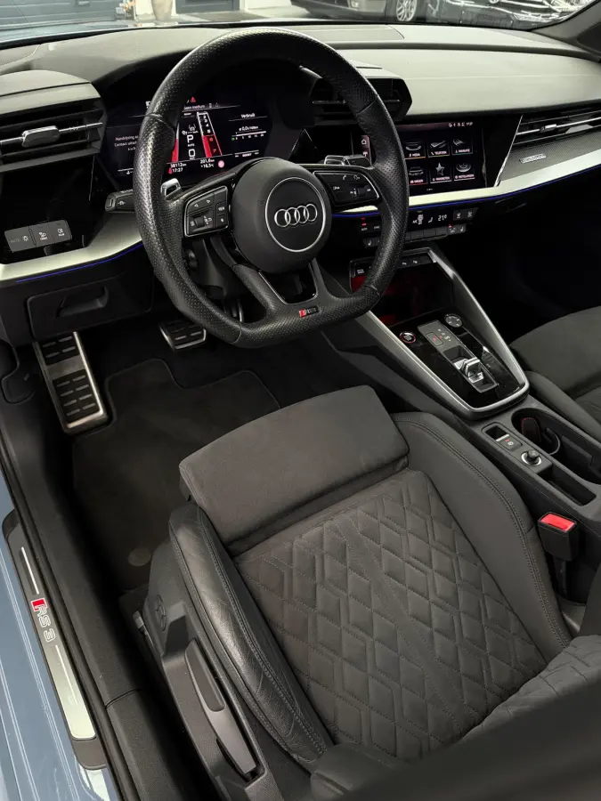 2.5 TFSI Quattro Maxton Panorama