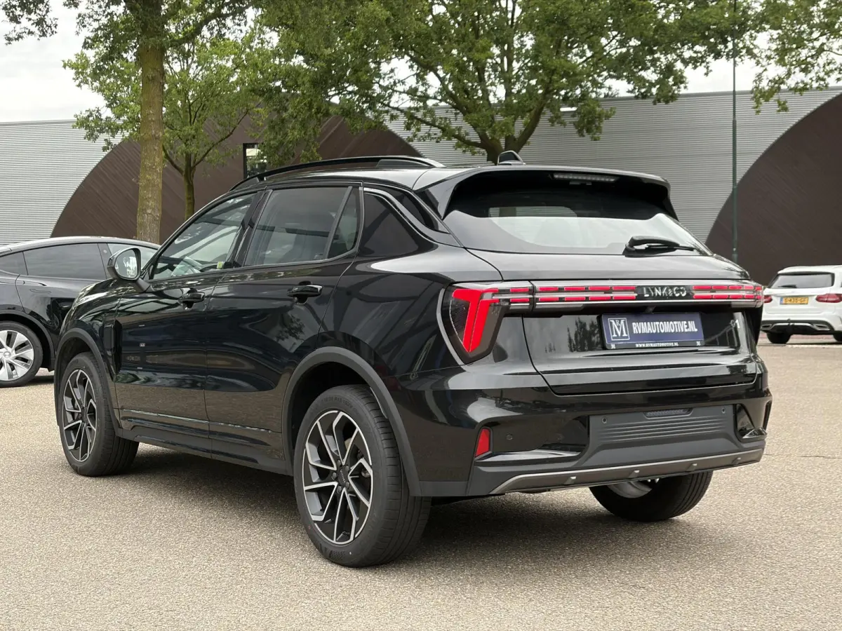 1.5 Core | NIEUW MODEL! | FABRIEKSGARANTIE T/M 2030! | CAMERA| STOELVERWARMING| APPLE CARPLAY| ADAPTIVE CRUISE CONTROL|