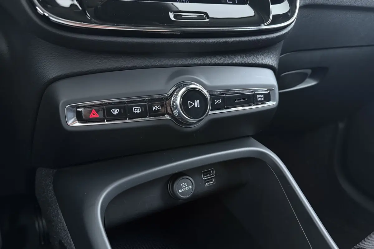 1.5 T4 R-Design Expression | Org NL | Dealer Ond. | Adap. Cruise | CarPlay |