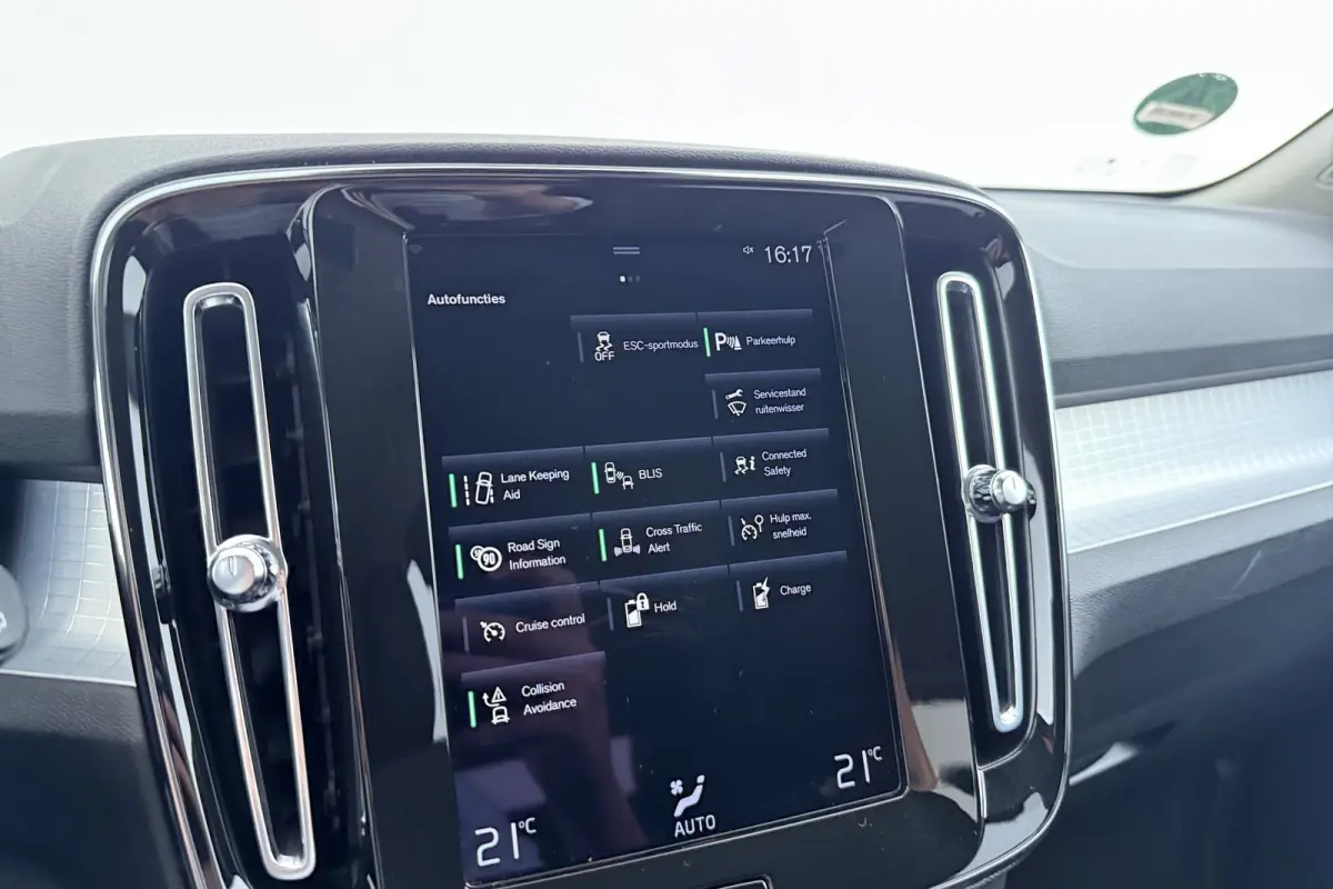 1.5 T4 R-Design Expression | Org NL | Dealer Ond. | Adap. Cruise | CarPlay |