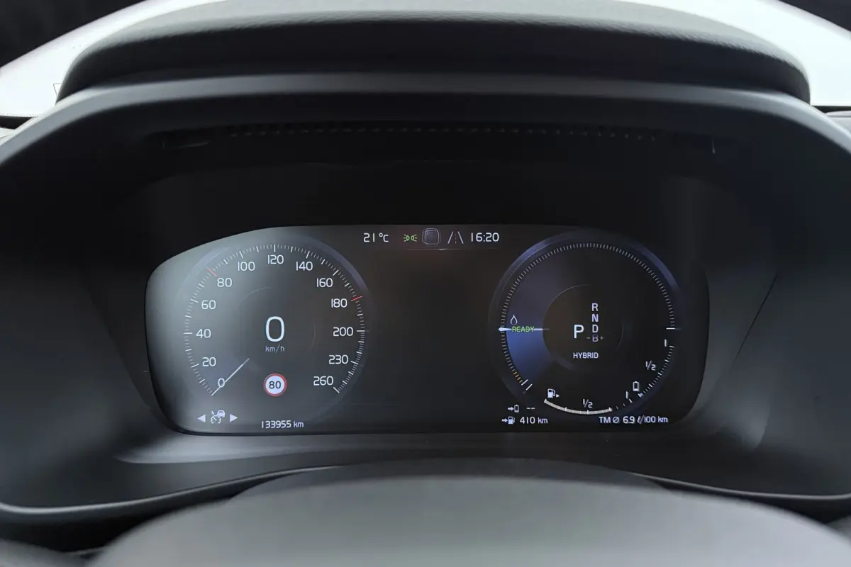 1.5 T4 R-Design Expression | Org NL | Dealer Ond. | Adap. Cruise | CarPlay |