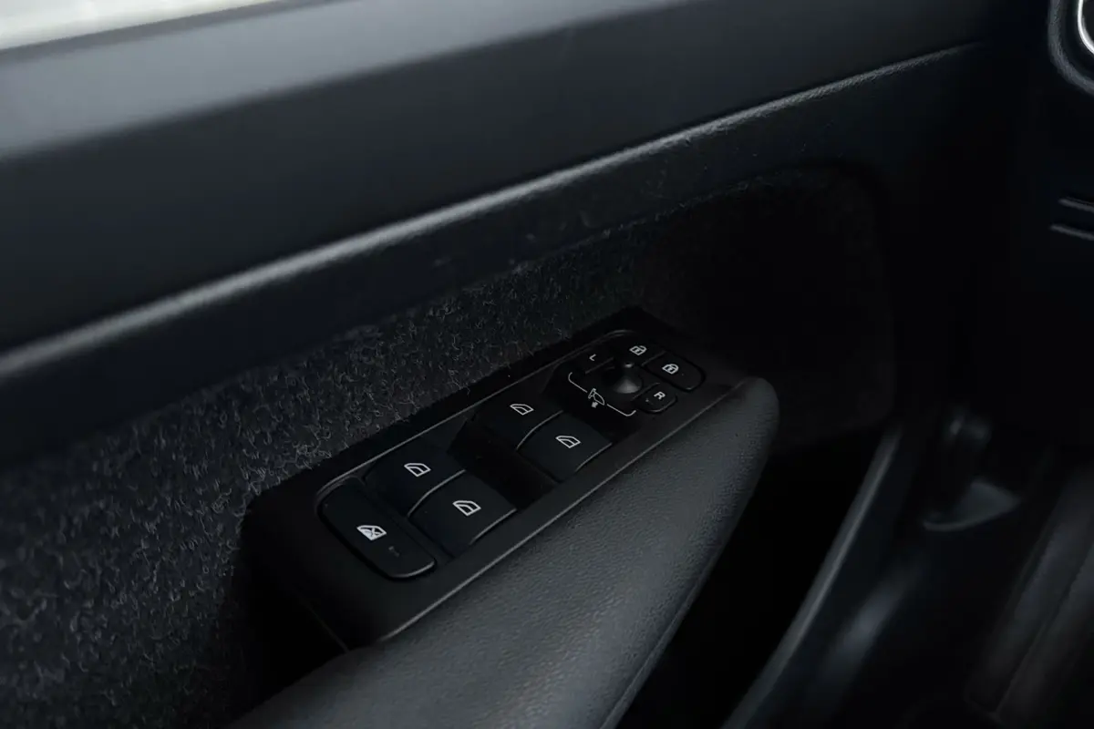 1.5 T4 R-Design Expression | Org NL | Dealer Ond. | Adap. Cruise | CarPlay |