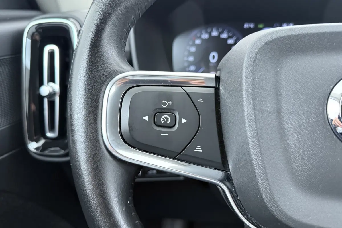 1.5 T4 R-Design Expression | Org NL | Dealer Ond. | Adap. Cruise | CarPlay |