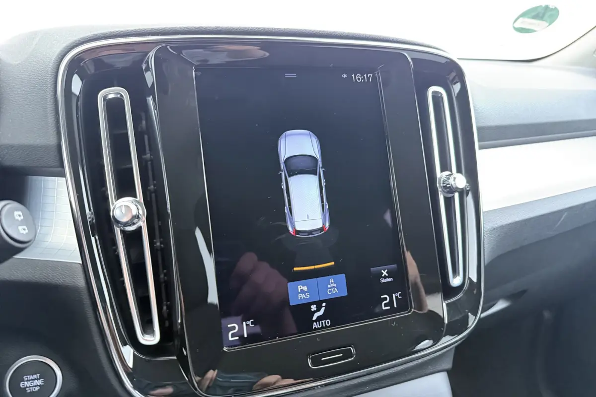 1.5 T4 R-Design Expression | Org NL | Dealer Ond. | Adap. Cruise | CarPlay |