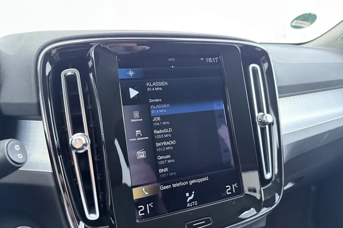 1.5 T4 R-Design Expression | Org NL | Dealer Ond. | Adap. Cruise | CarPlay |