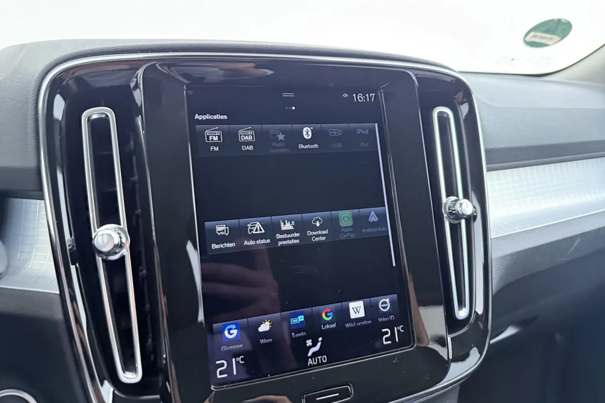 1.5 T4 R-Design Expression | Org NL | Dealer Ond. | Adap. Cruise | CarPlay |