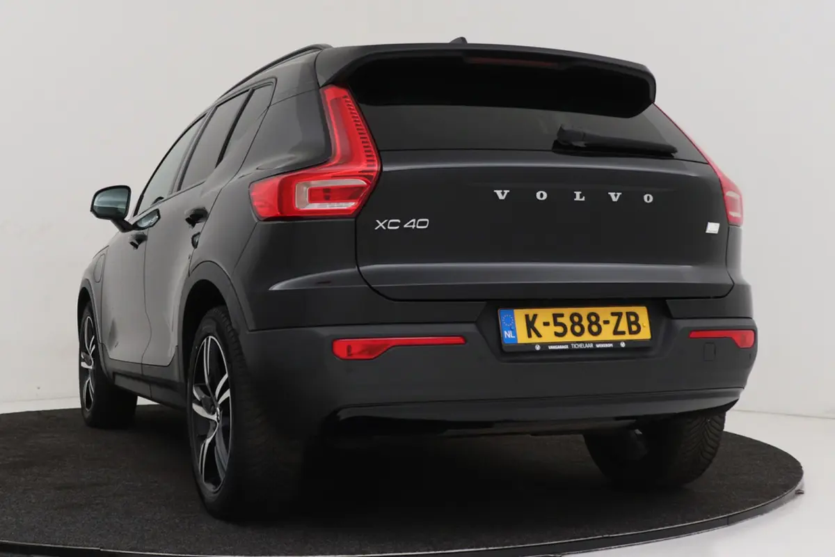 1.5 T4 R-Design Expression | Org NL | Dealer Ond. | Adap. Cruise | CarPlay |